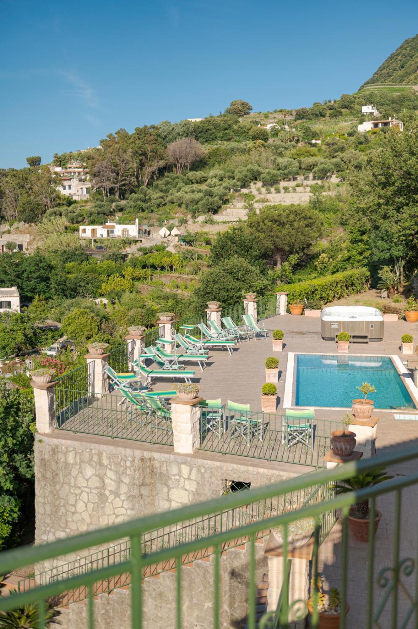 Poggio Del Sole Hotel Forio  Bagian luar foto